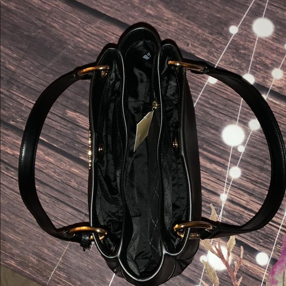 🌺 MICHAEL KORS 🌺 BLACK NICOLE LARGE SATCHEL - Picture 8 of 9
